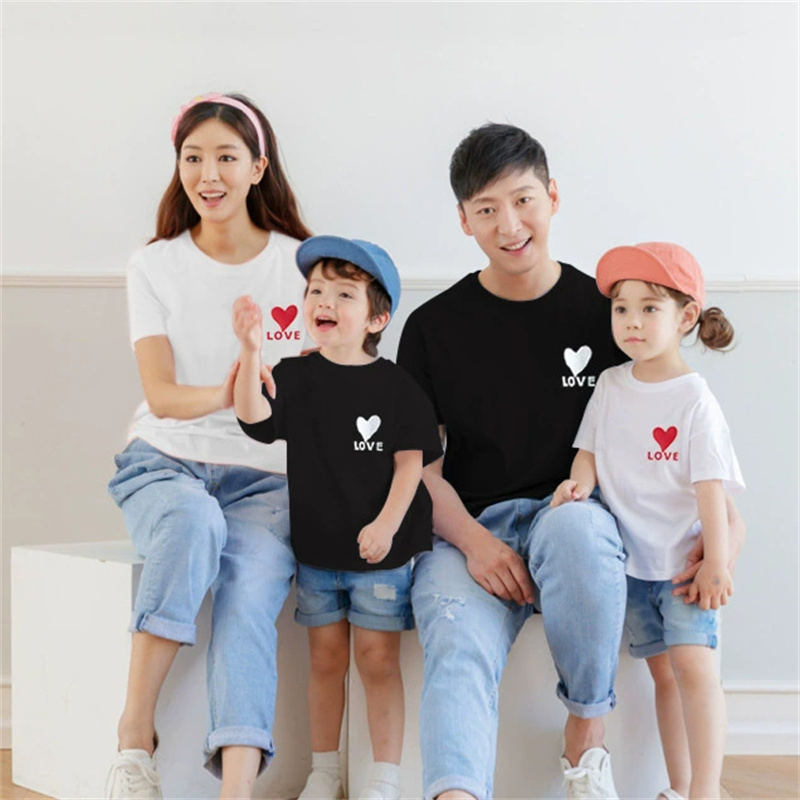 Abiti estivi per la famiglia M - Plant Parent T Shirt recensione e prezzo