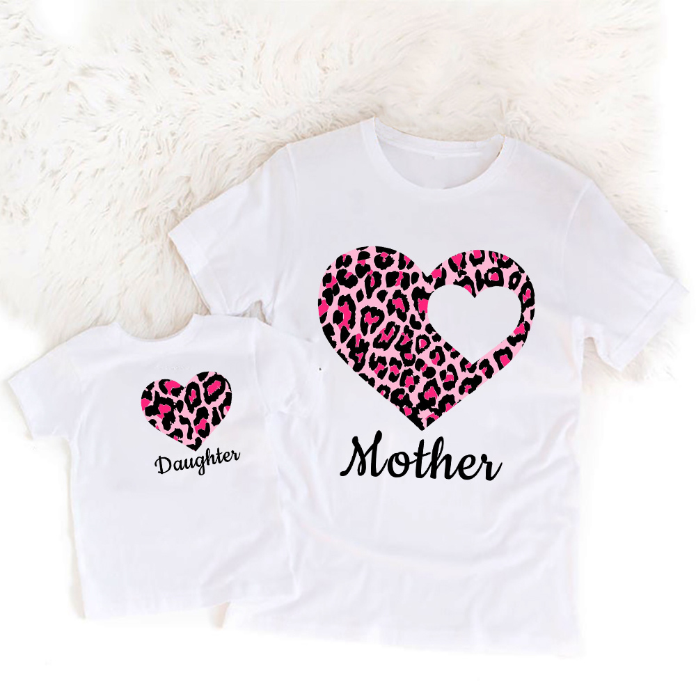 Abiti coordinati per la famigl - Plant Parent T Shirt recensione e prezzo